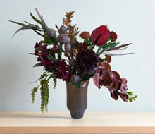 Load image into Gallery viewer, Night Bloom ♑️ (Limited Edition Capricorn bouquet)
