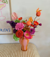 Load image into Gallery viewer, Sadie
