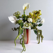 Load image into Gallery viewer, Calm Tide (Limited Edition Cancer bouquet)
