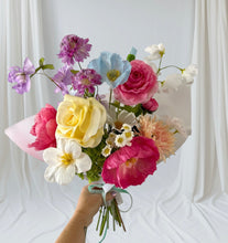 Load image into Gallery viewer, Garden Mini
