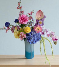 Load image into Gallery viewer, Cosmic Chatter ♊️ (Limited edition Gemini Bouquet)
