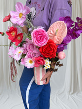 Load image into Gallery viewer, Valentine’s Limited Edition Bouquet: “Heartthrob”
